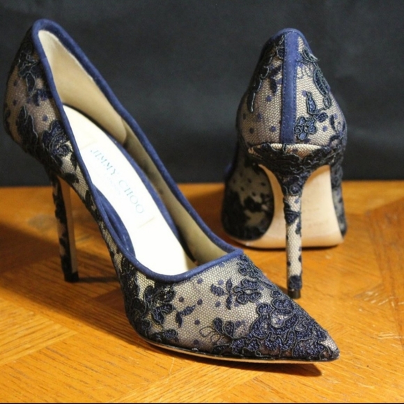 Jimmy Choo blue lace pumps - Picture 3 of 7